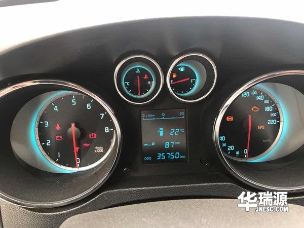 不到5万元就能买到的SUV—长安CS35,运动时髦配置丰富