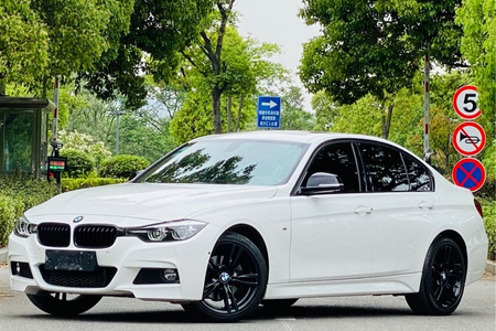遂宁二手宝马3系 2019款 320i 2.0T 手自一体 M运动曜夜版