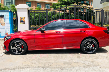 广州二手奔驰C级 2018款 C 200 成就特别版